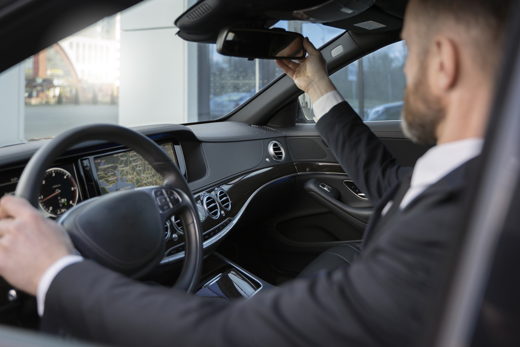 N°4 - Les avantages d'avoir recours à un Chauffeur professionnel: